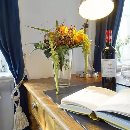 Warnemuende Galerie 아파트