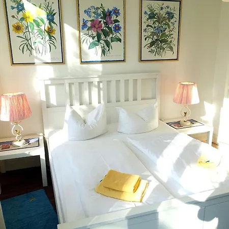 Warnemuende Galerie Apartment *