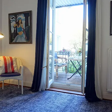 Warnemuende Galerie Apartment